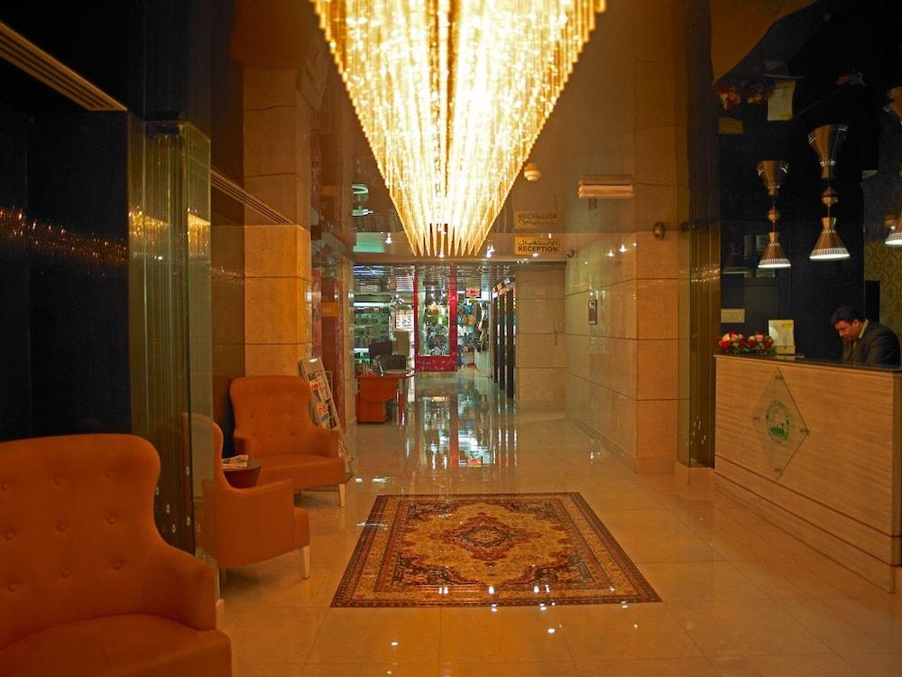 Phoenicia Grand Hotel Дубай Экстерьер фото